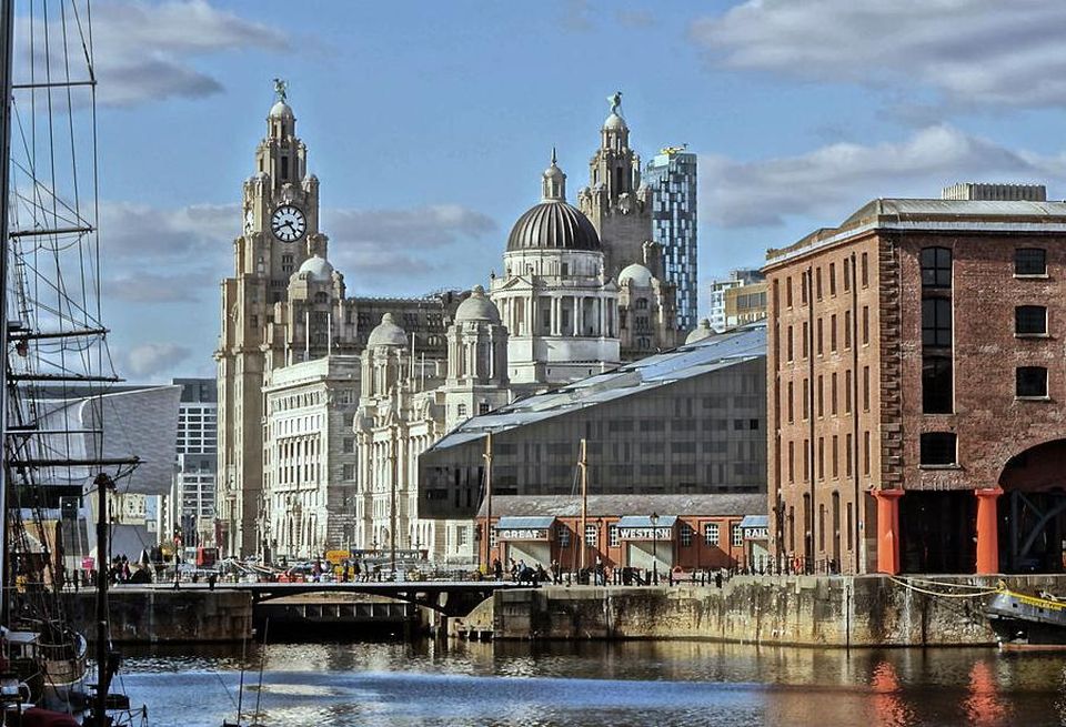 Liverpool pier head, Cunard building, Liver building