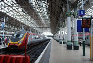 Manchester piccadilly station