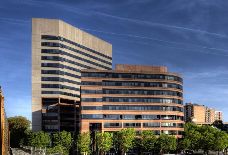 Metro Plaza Silver Spring Brookfield