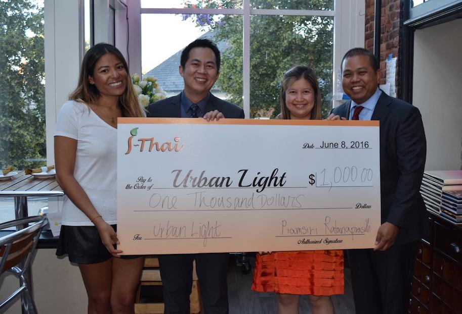  iThai Helps Urban Light!
