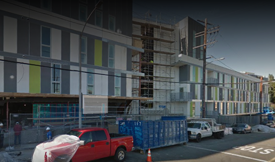 333B, LA