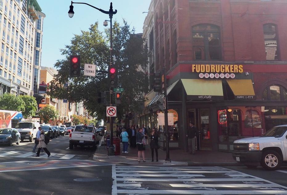 7th Street NW Fuddruckers