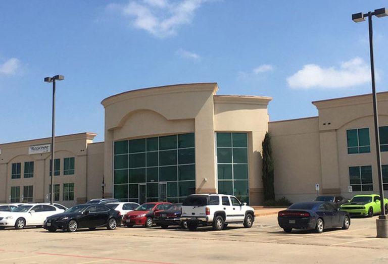 General Motors Financial and Epic Health Services leased 46K SF and 6K SF of office space, respectively, in Bardin Pointe at 1351 East Bardin Road in Arlington from Hauck Holdings Arlington. Coldwell Banker’s Theron Bryant and Casey Tounget represented the landlord. Rick Hopwood of Hopwood Commercial Real Estate represented GM Financial. Cushman & Wakefield’s Cribb Altman represented Epic Health. 