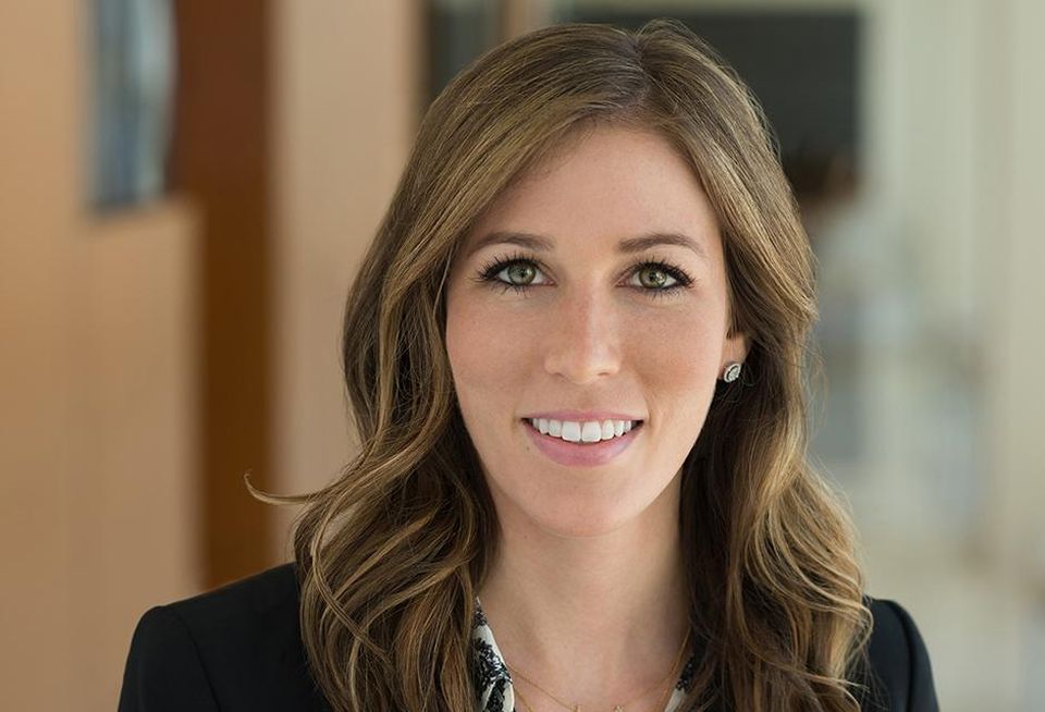 CBRE Senior Associate and Rising Star Award Winner, Amanda Gross