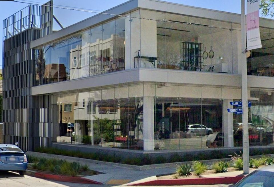 Retail building at 8840 Beverly Blvd. West Hollywood