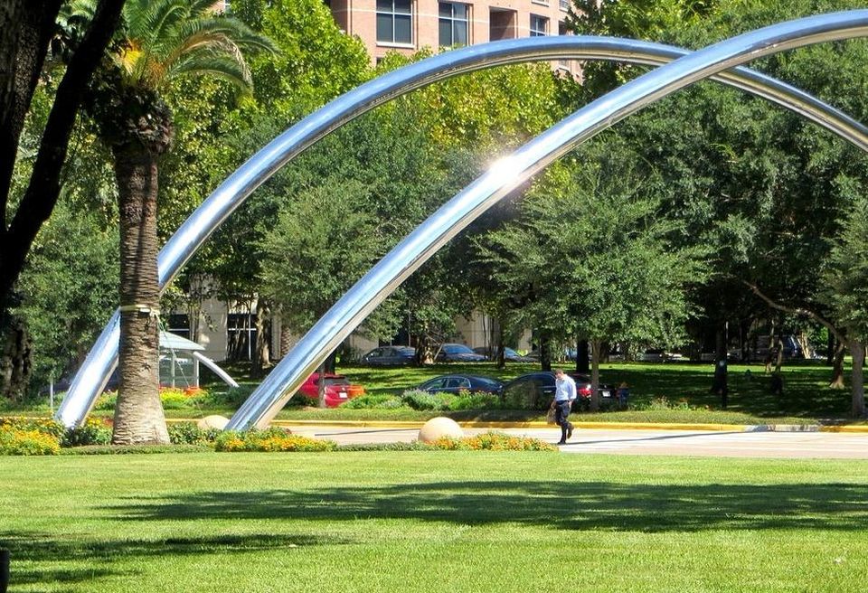 Uptown Arches Houston