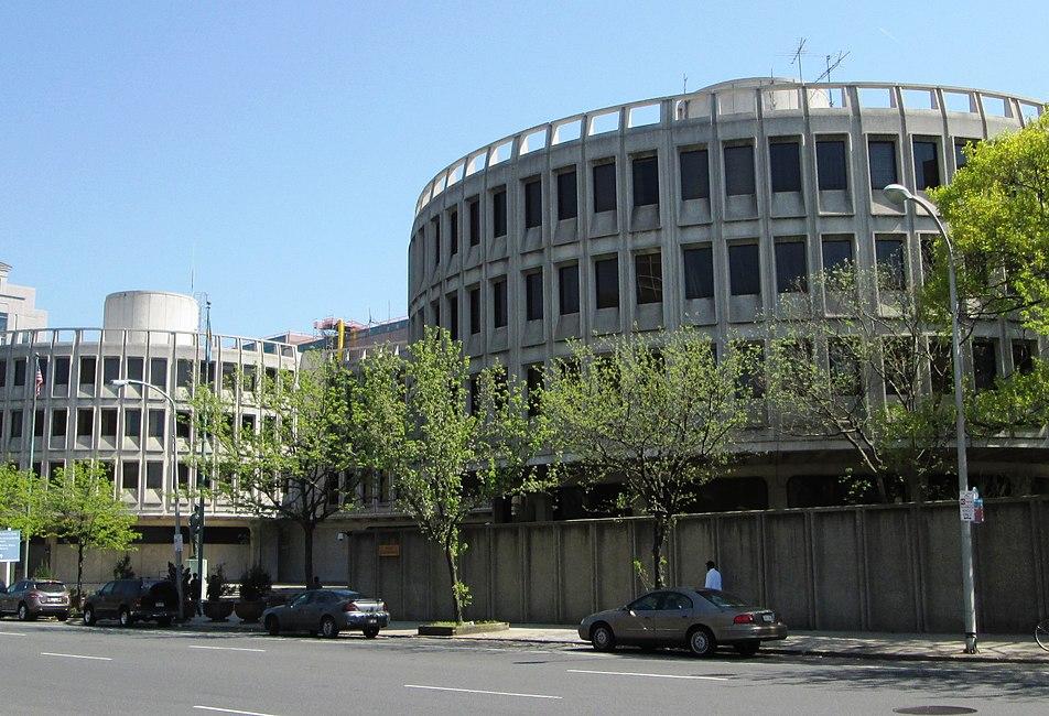 Roundhouse Redevelopment Could Put An End To Philly Bus Passengers Languishing Under I-95