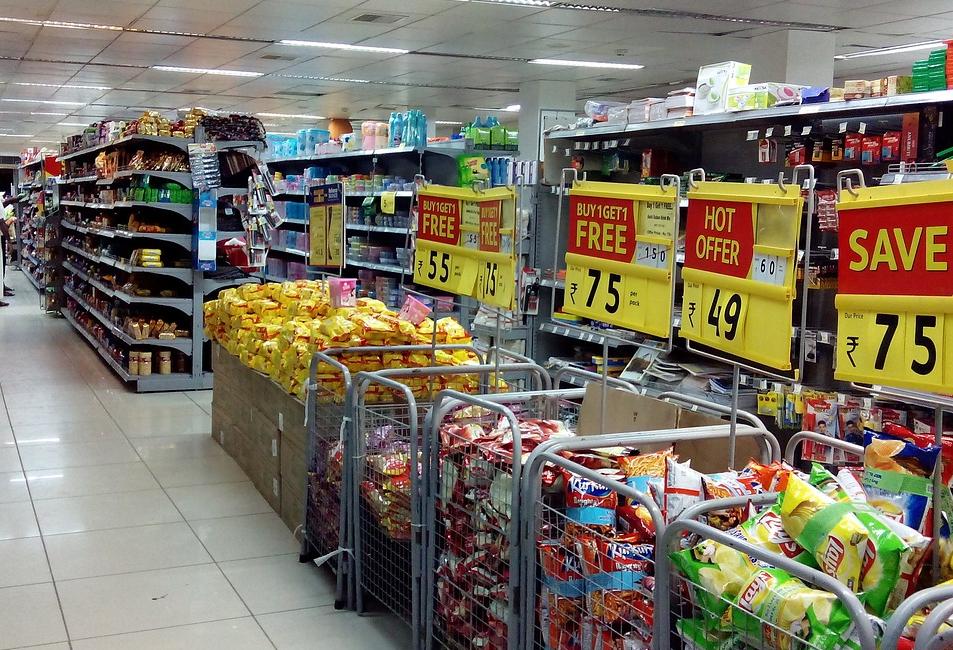 Investors Snack On Retail Warehousing