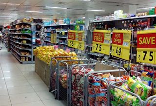 Investors Snack On Retail Warehousing