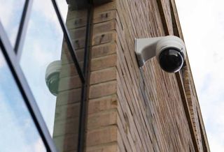 AI-Enhanced Building Surveillance Notices Things Distractible Humans Can Miss