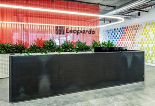 Leopardo Office reception