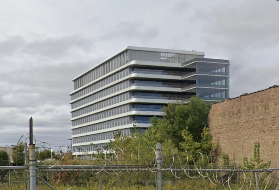 Lone Lincoln Yards Office Up For Sale As Sterling Bay Loses Ground: The Chicago Deal Sheet