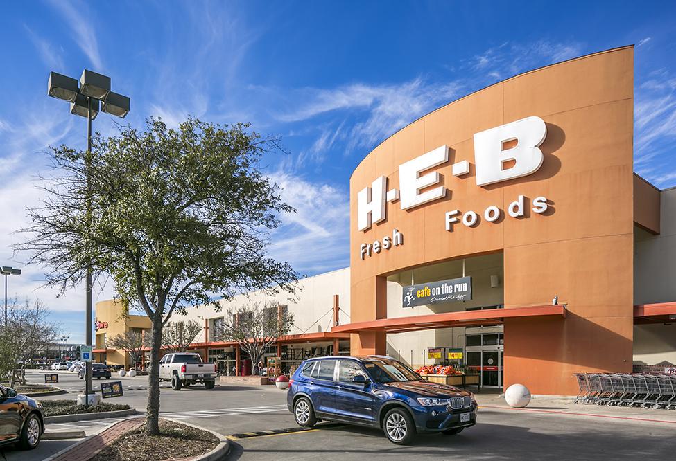 Market at Lake Houston 