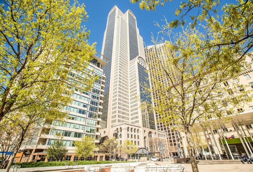 Comerica Tower