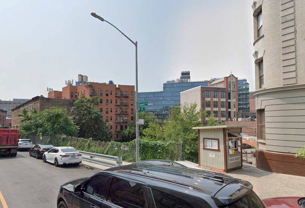 Haussmann Development plans to use 485-x to build a 75-unit project at this empty lot in Harlem. Under 421-a, a larger project would have made more financial sense. Haussmann Development plans to build a 75-unit project at this empty lot in Harlem. Under 421-a, a larger project would have made more financial sense.