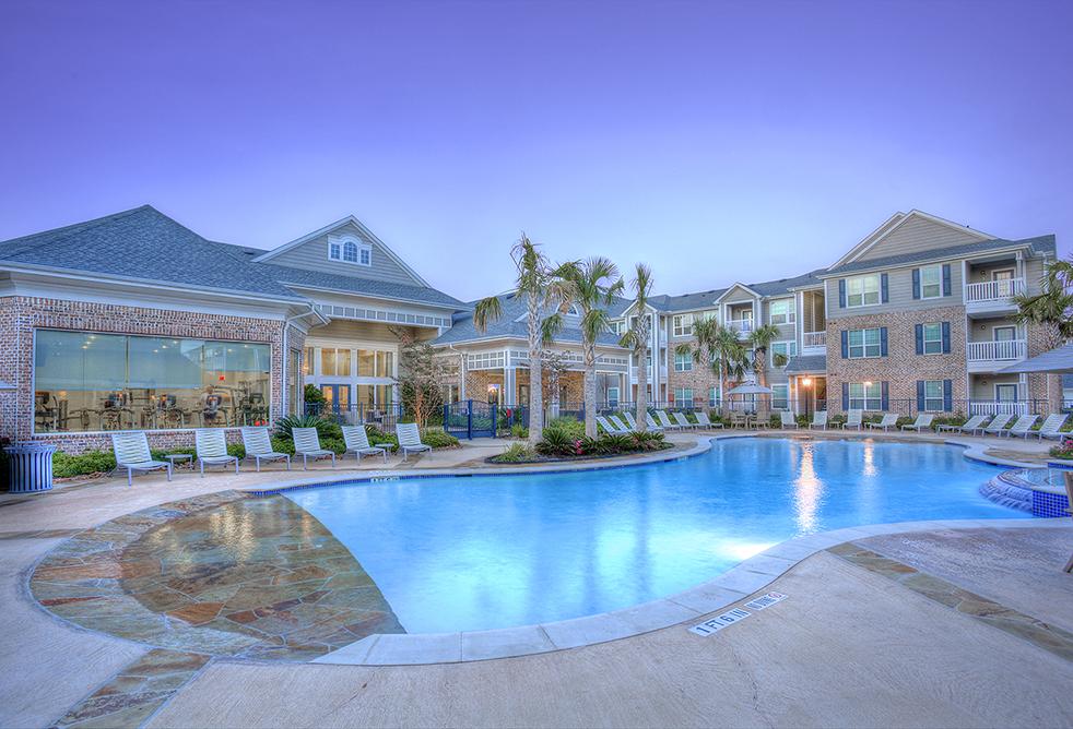  Luxe at Katy Apartments