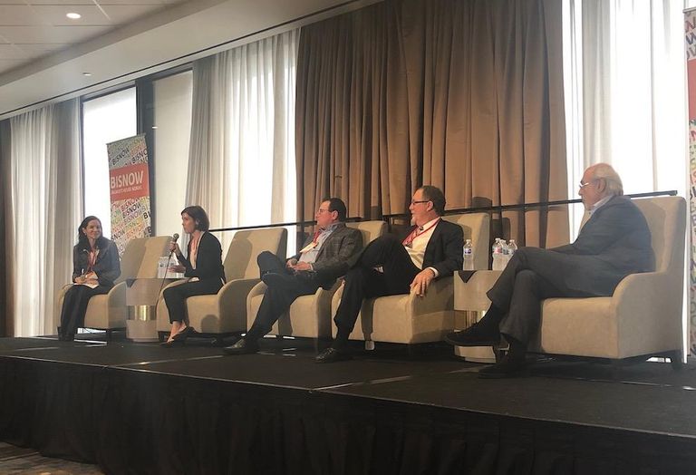 Evergreen Commercial Realty Principal Lilly Golden, Martin Fein Interests Vice President of Development Rebecca Luks, Landry’s Inc. Vice President of Real Estate Rodney Lerner, Colliers International President Patrick Duffy and Whitestone REIT Chairman & CEO Jim Mastandrea discuss tenant demands in the Uptown Houston submarket. 