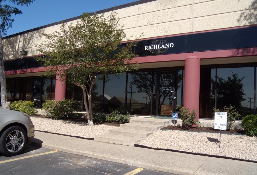 Richland's West Loop II at 5407 Bandera Road will welcome 10 new tenants and one renewed tenant. Airsoft Revolution 15 resigned a lease for 5 years and 9k SF.