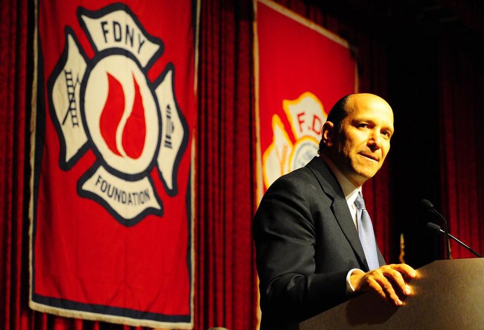 Howard Lutnick speaking at an FDNY event in 2013.