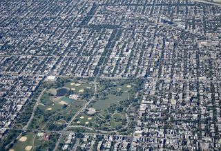 Chicago Landlords Face Long Sales Timelines, Hefty Demo Fees After Affordability Ordinance Takes Effect