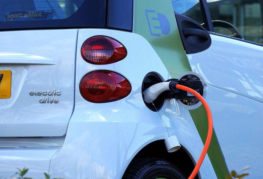 3 Things You Have To Know About Electric Cars And Why Property Should Love Them