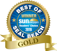 Gold award badge for "Best of Seal Beach 2019," presented by Sun Newspapers, Readers' Choice.