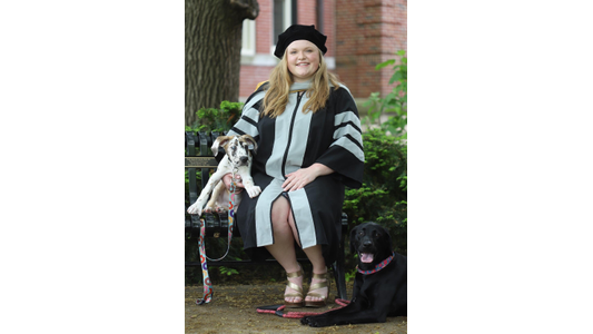 Dr. Isabella Gaidis -Associate Veterinarian