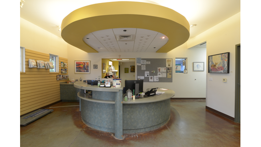 Eldorado Animal Clinic front desk and reception area