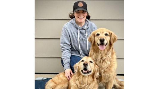 Canal Bark Sharon -Puppy Socialization Coordinator