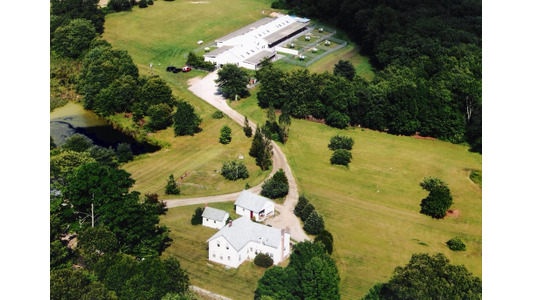 The expansive grounds of the Norwichtown Pet Resort iin Norwich, CT